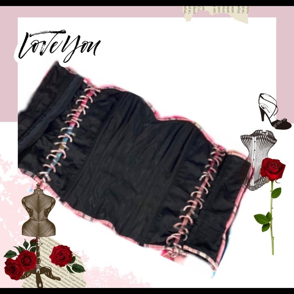 Intimate Attitude Skull and plaid satin Corset. - Picture 11 of 17